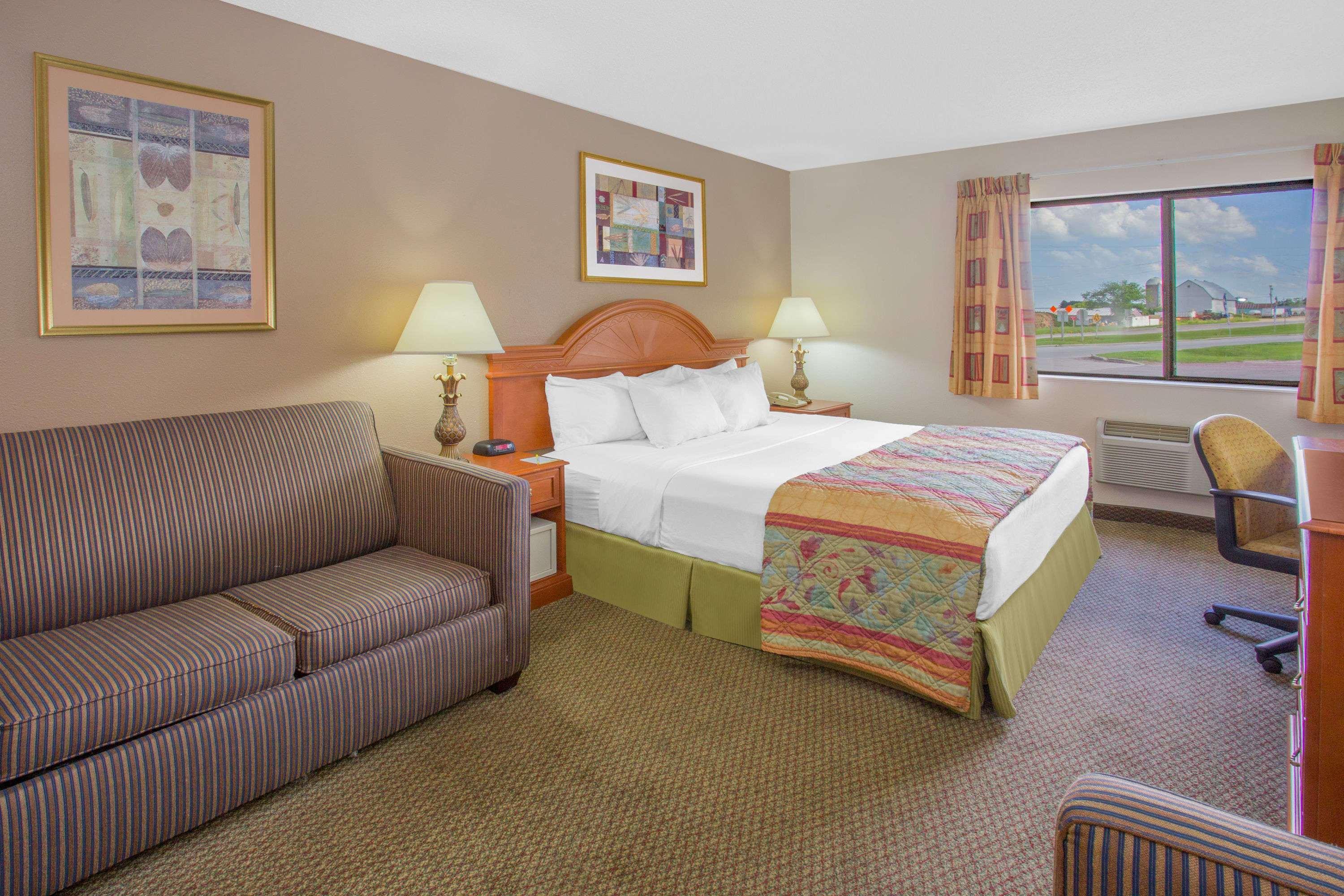 Days Inn By Wyndham Portage Exterior photo